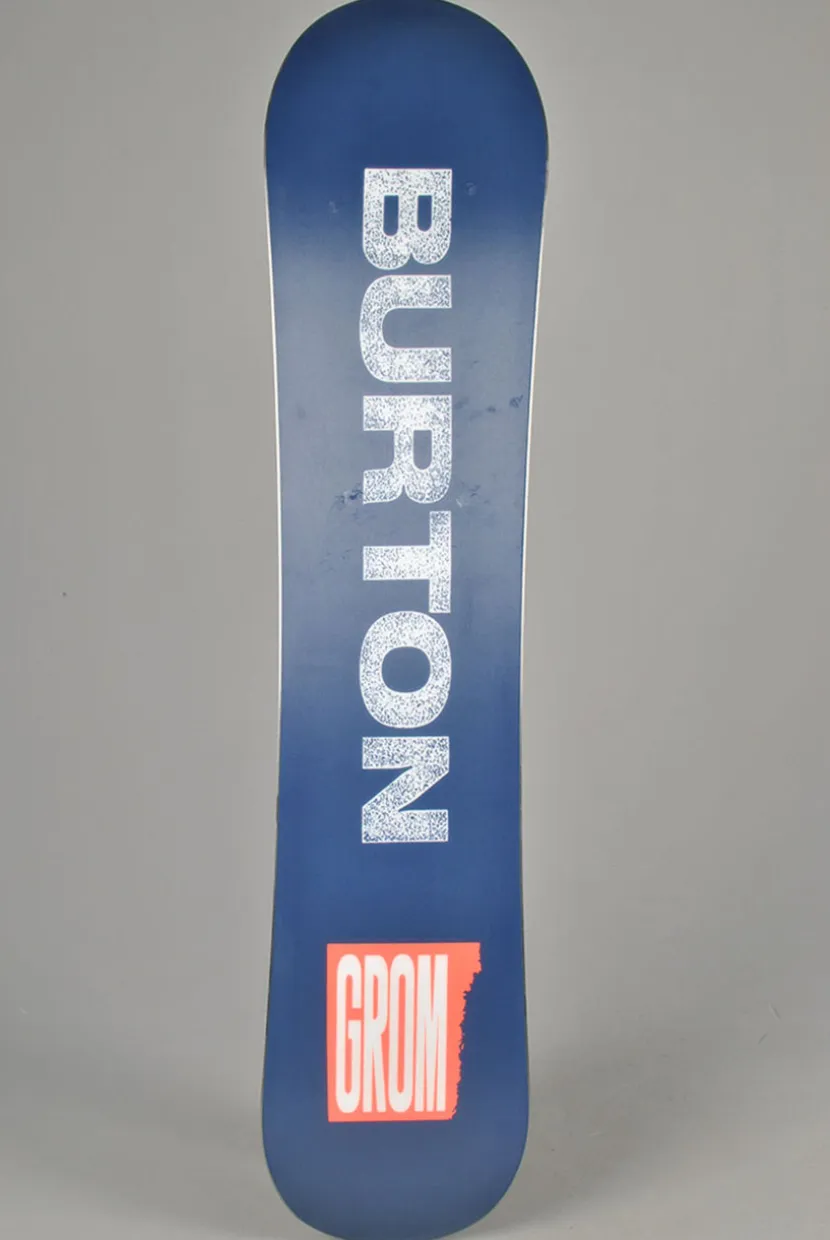 Burton Kids Grom Camber Snowboardpakke, 6-11 år