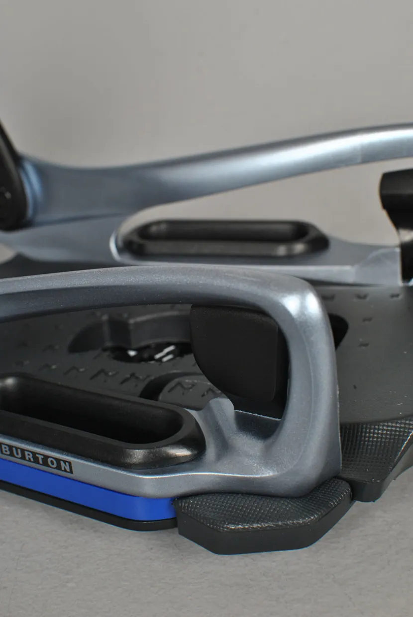 Burton M Genesis Est Step On