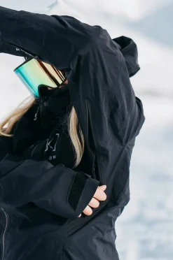 Burton Womens [ak] Upshift Gore-Tex® Jacket & Bib Pants