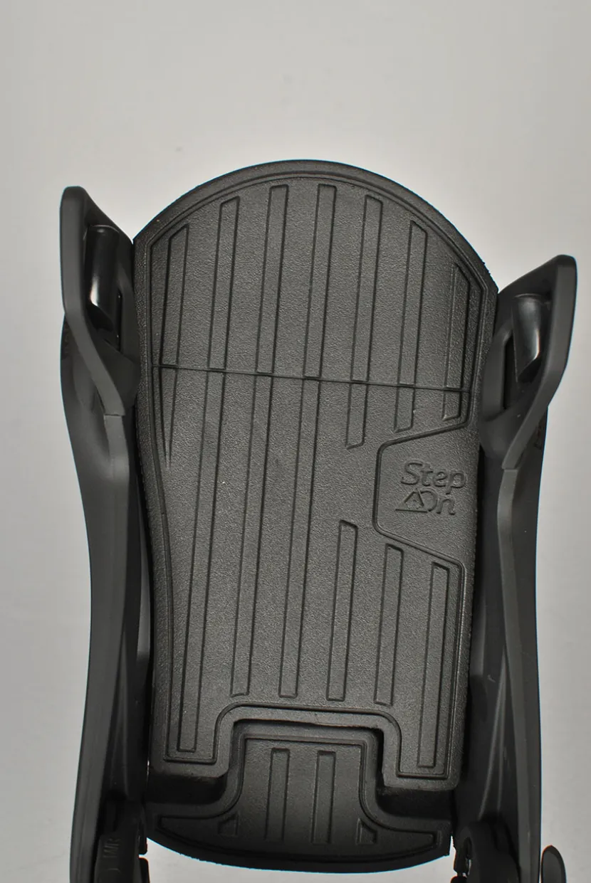 Burton Womens Yeasayer Step On® Snowboardpakke