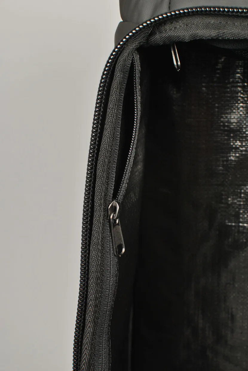 Db BiG Hugger Boot Backpack 45L