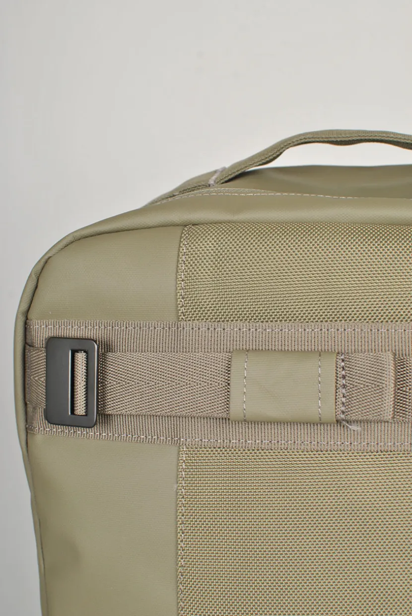 Db Daypack Backpack 20L