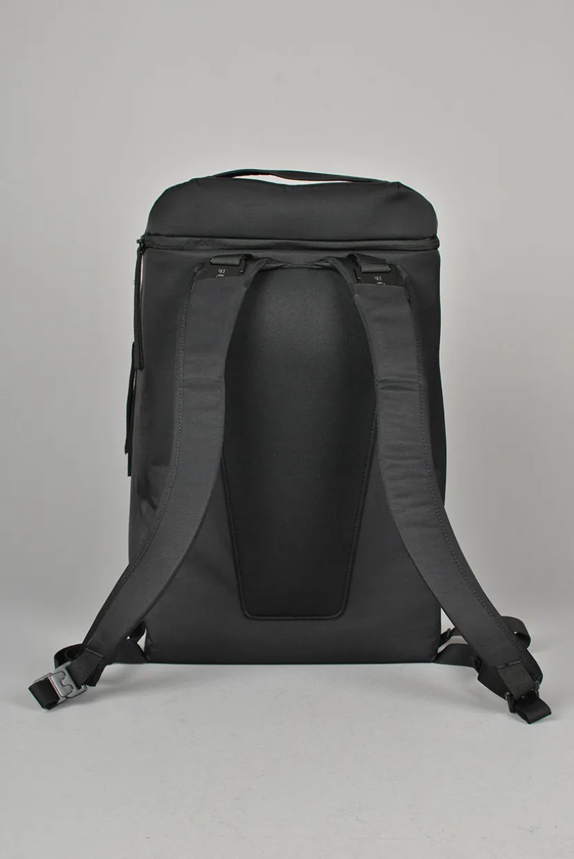 Db Freya Backpack 16L