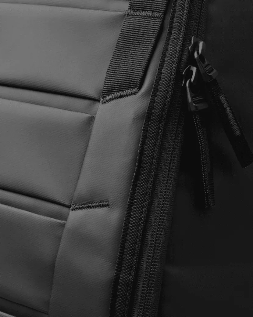 Db Hugger Backpack 25L