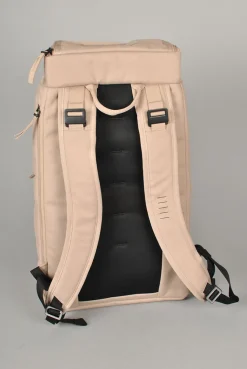 Db Hugger Backpack 25L