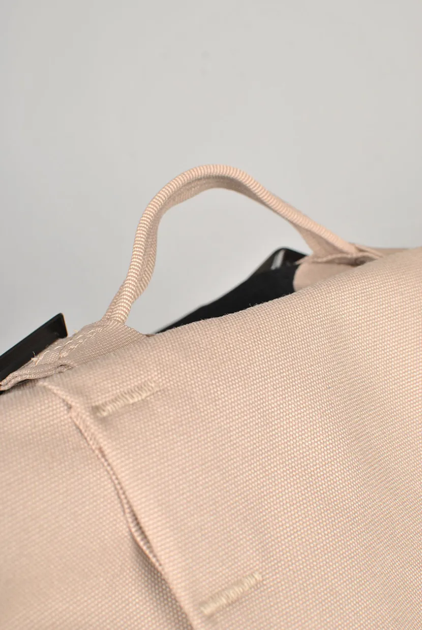 Db Hugger Base Backpack 15L
