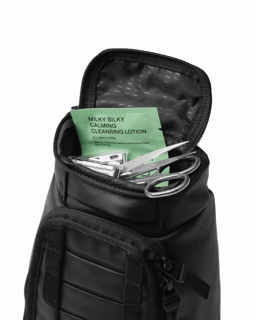 Db Hugger Washbag Toiletbag