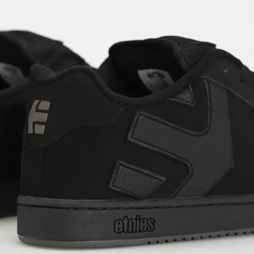 Etnies Fader