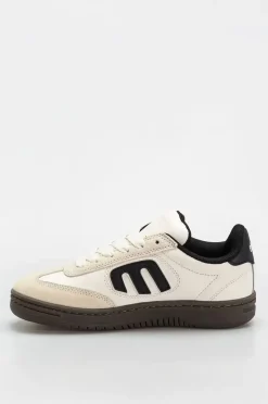 Etnies Locut