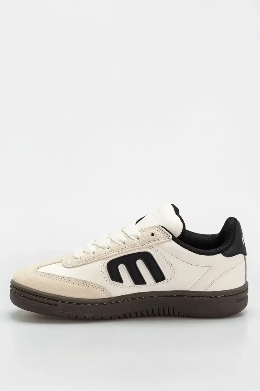 Etnies Locut