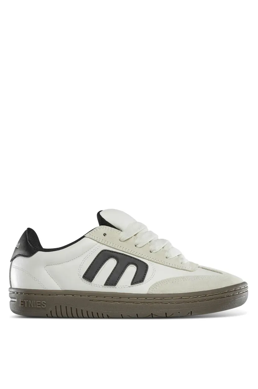 Etnies Locut
