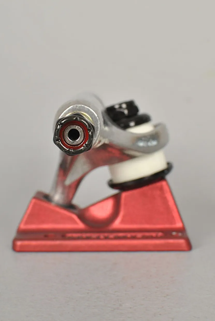 Independent Delfino Stage 11 Hollow Trucks