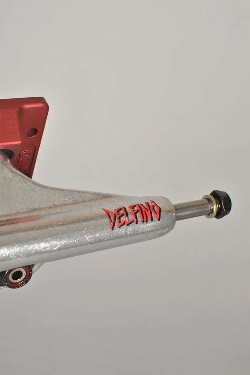Independent Delfino Stage 11 Hollow Trucks