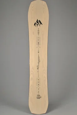 Jones Snowboards Flagship Snowboard