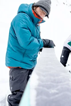 Jones Snowboards Nomad Pro Trim-To-Fit Qt.Tc Skins