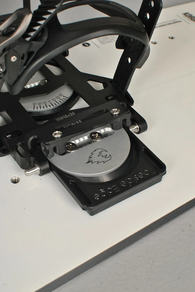 Jones Snowboards Solution X Spark Dyno DH ATK Hardboots Splitboardpakke