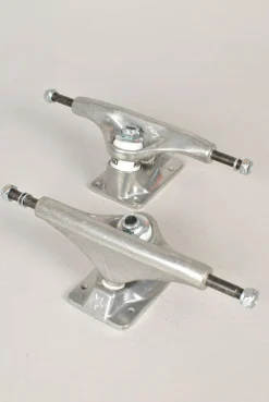 Mini Logo Raw Trucks