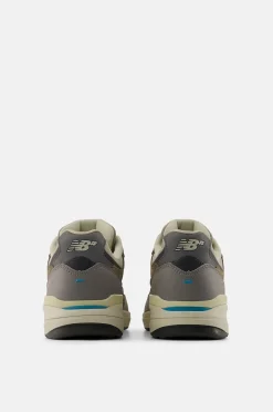 New Balance Un933Gry