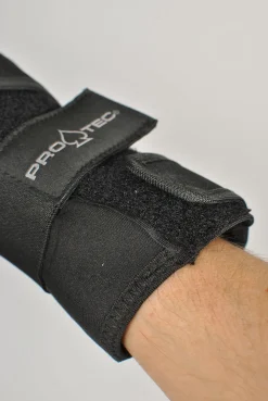 Pro-Tec Street Wrist Guard