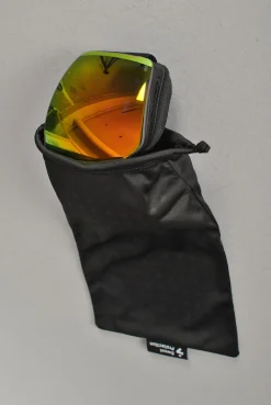 Sweet Protection Looper MIPS® Helmet + Connor RIG® Reflect Goggles