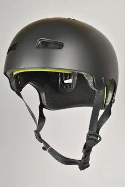 TSG Evolution Skatehjelm
