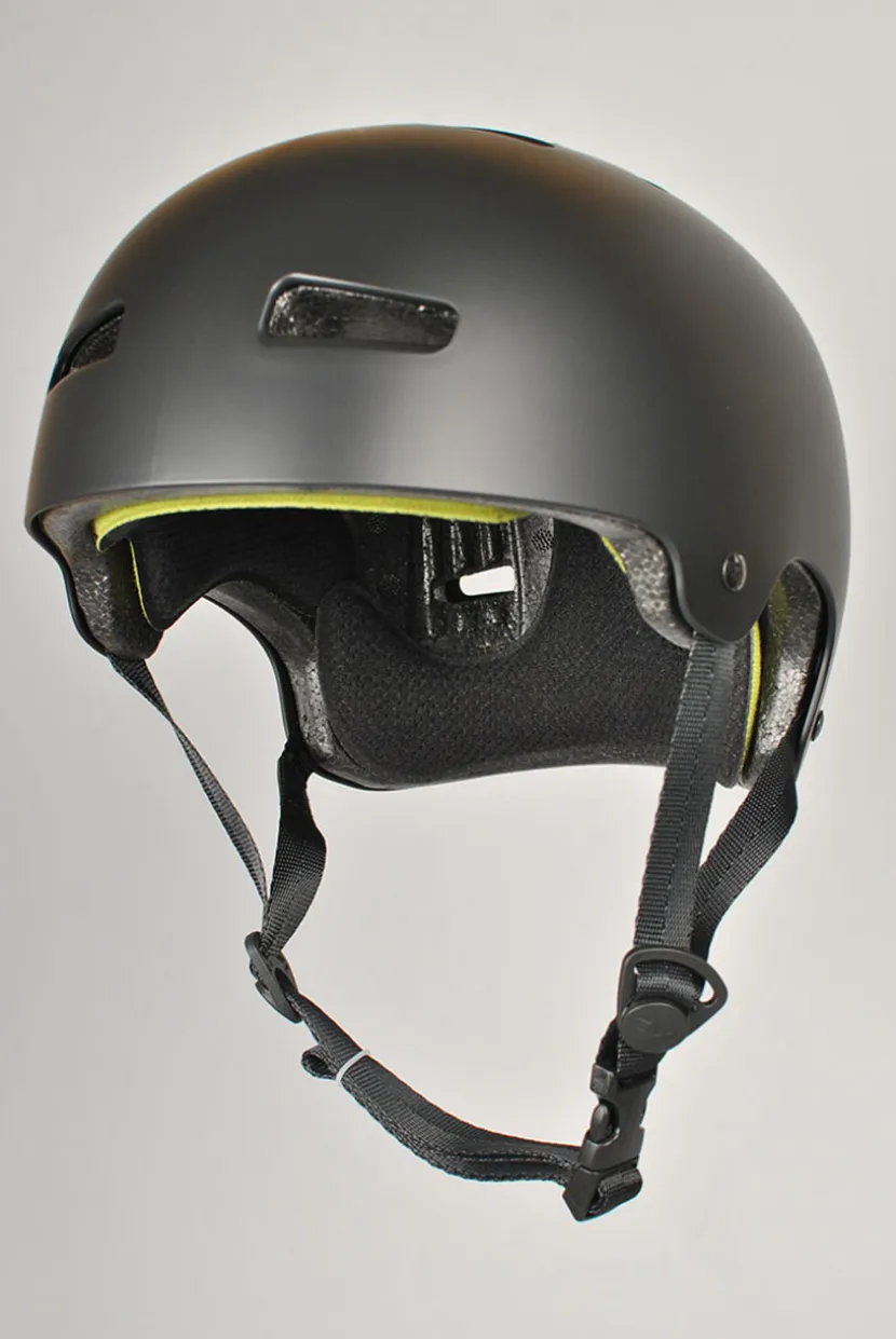 TSG Evolution Skatehjelm