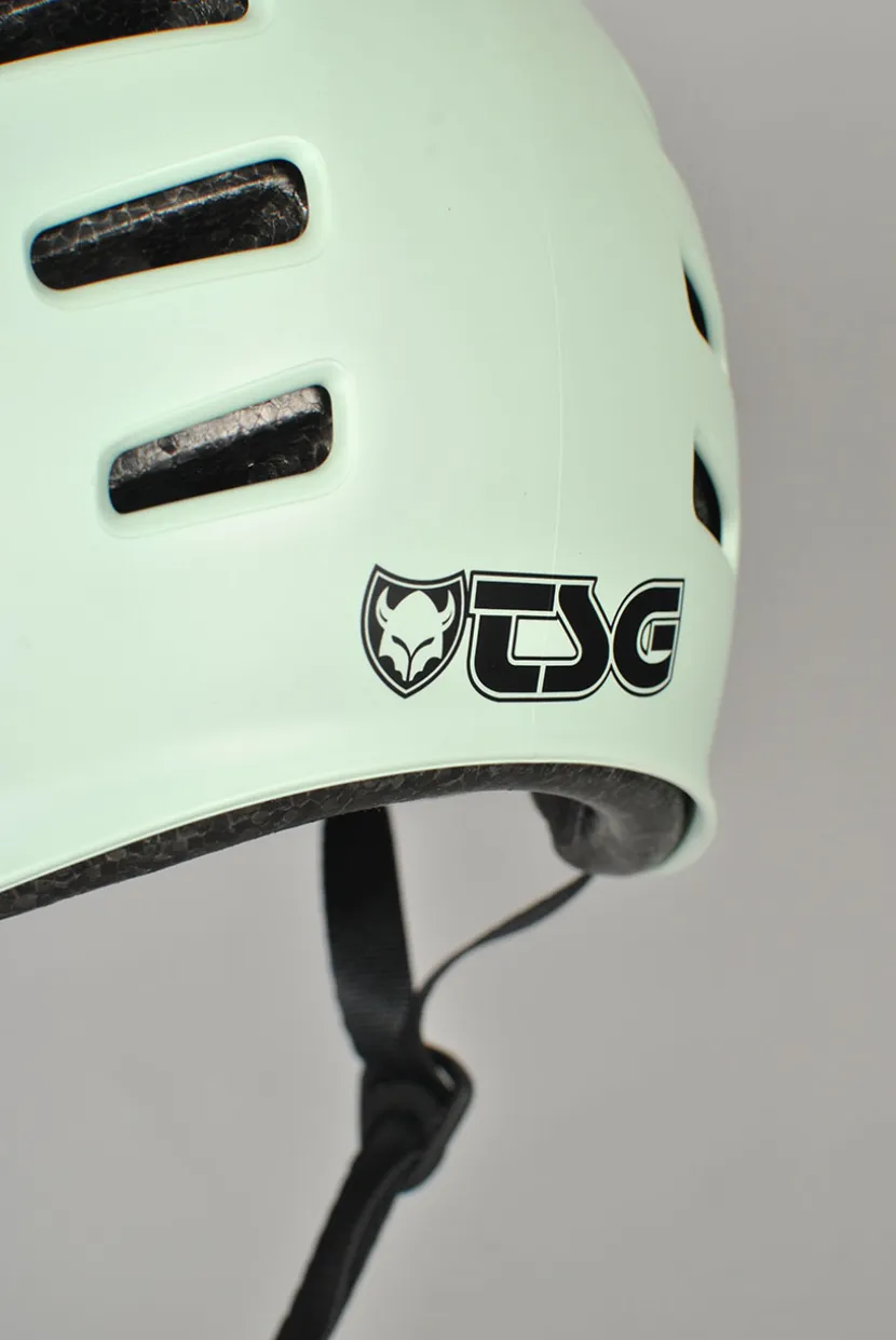 TSG Evolution Skatehjelm