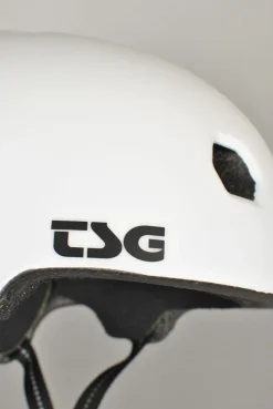 TSG Meta Skatehjelm