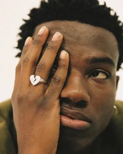 Twojeys Broken Heart Ring