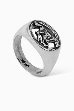 Twojeys Rounded Horse Ring
