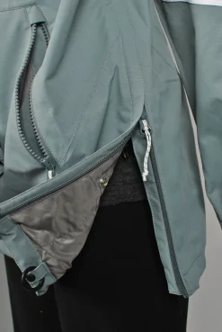 Volcom Womens Mirror Pullover Jacket